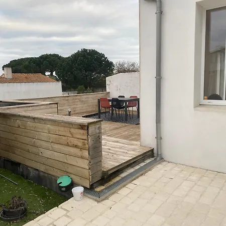 La Maison Du Clocher Hébergement de vacances *