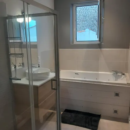 La Maison Du Clocher Casa de Férias Rivedoux-Plage